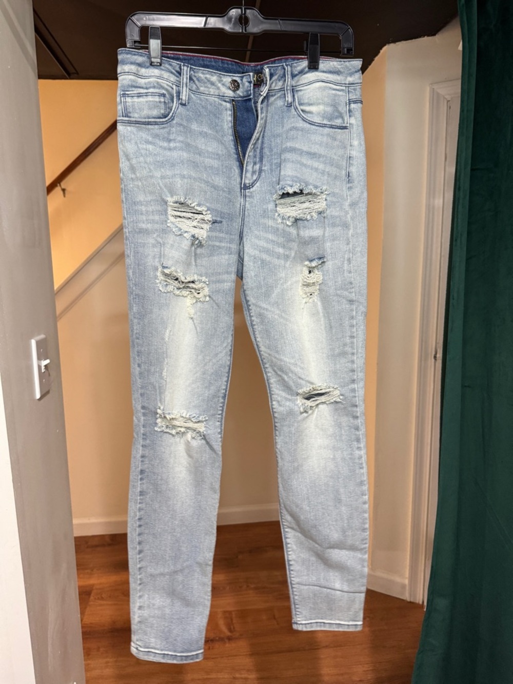 House of Chic Light Wash Distressed Jeans